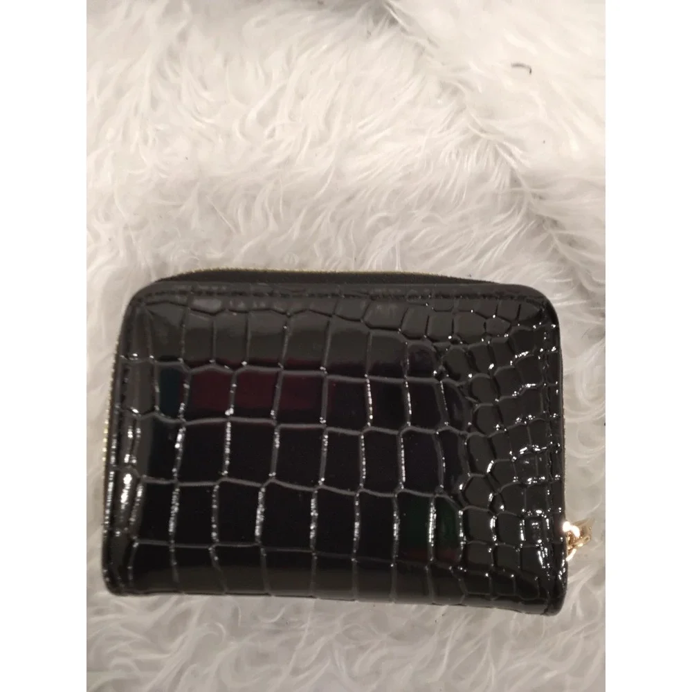 Black Croc Embossed‎ Zipper Wallet Initial K Floral Design Women's Card Holder